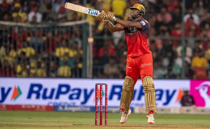 RCB Star Jacob Bethell Overawed By Romario Shepherd's Monstrous Hitting Against CSK | Cricket News