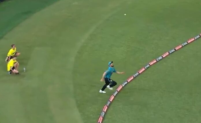 Huge Rule Change In Cricket: Boundary Catches Involving 'Bunny Hops' Now Illegal, To Be Integrated In ICC Manual | Cricket News